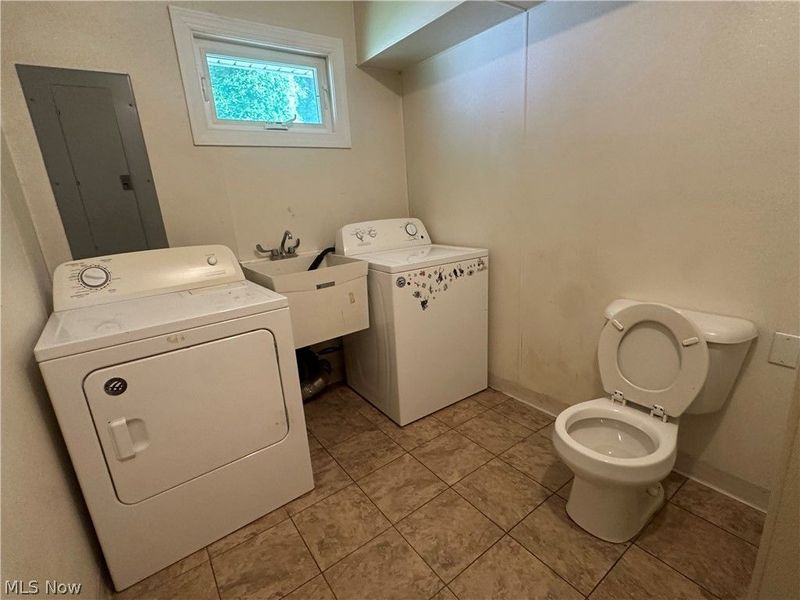 4918 Lakeview Road, West Farmington, OH 44491 Photo 16