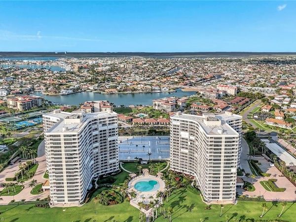 320 Seaview CT , Unit 307, MARCO ISLAND, FL 34145