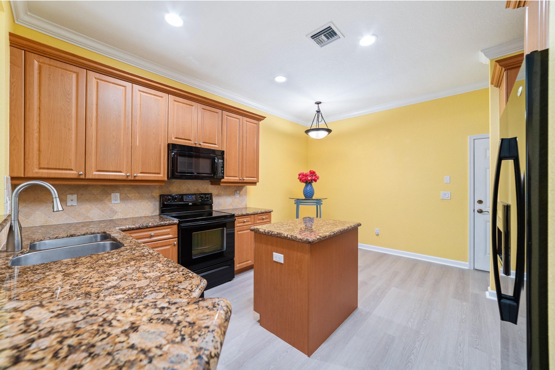 128 W Prive Circle, Delray Beach, FL 33445 Photo