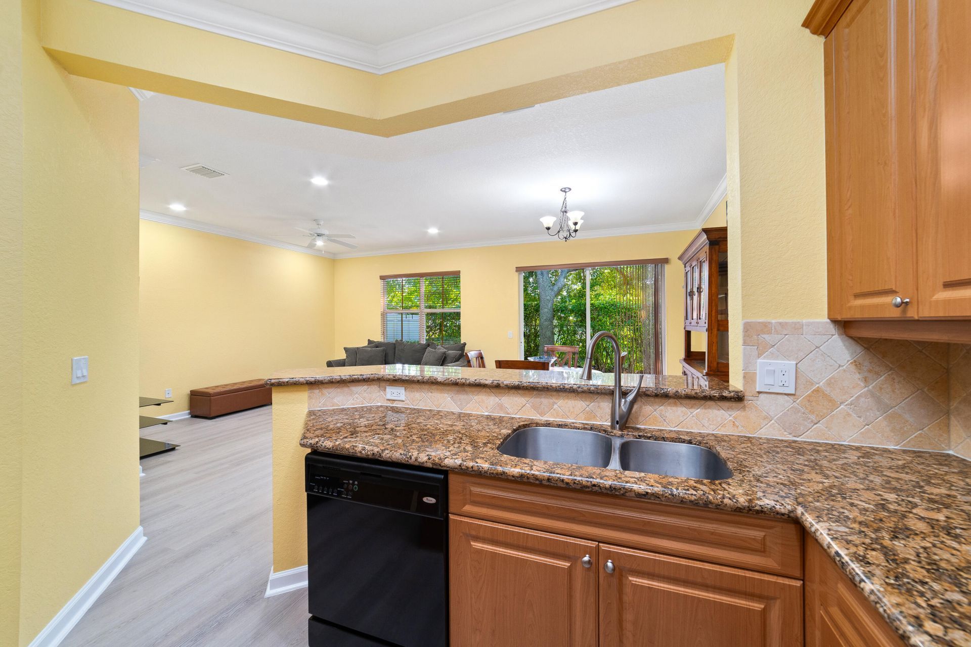 128 W Prive Circle, Delray Beach, FL 33445 Photo