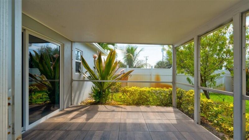 701 SE 1st Street, Boynton Beach, FL 33435 Photo