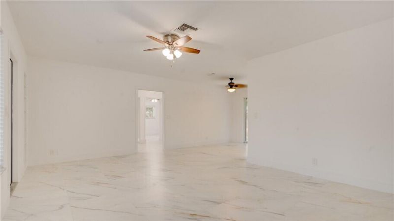 701 SE 1st Street, Boynton Beach, FL 33435 Photo