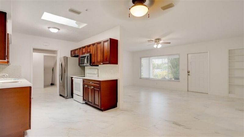 701 SE 1st Street, Boynton Beach, FL 33435 Photo