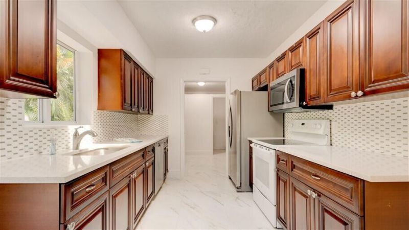 701 SE 1st Street, Boynton Beach, FL 33435 Photo
