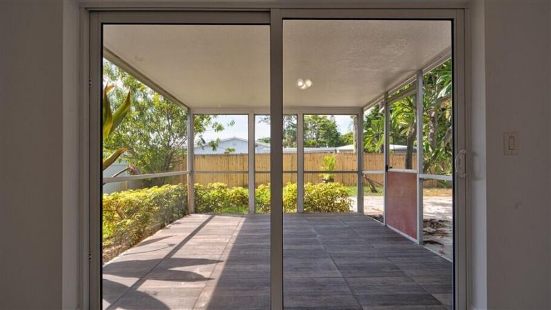 701 SE 1st Street, Boynton Beach, FL 33435 Photo
