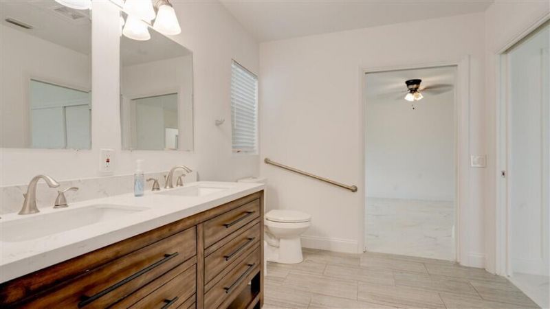 701 SE 1st Street, Boynton Beach, FL 33435 Photo