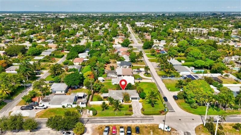 701 SE 1st Street, Boynton Beach, FL 33435 Photo