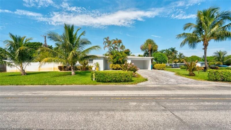 701 SE 1st Street, Boynton Beach, FL 33435 Photo
