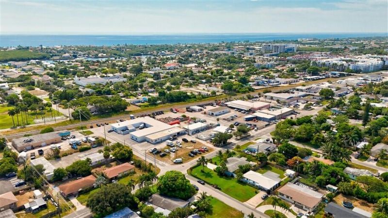 701 SE 1st Street, Boynton Beach, FL 33435 Photo