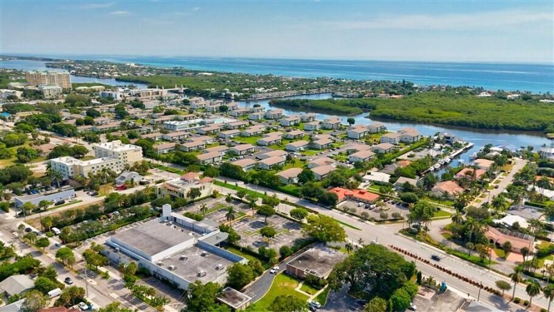 701 SE 1st Street, Boynton Beach, FL 33435 Photo
