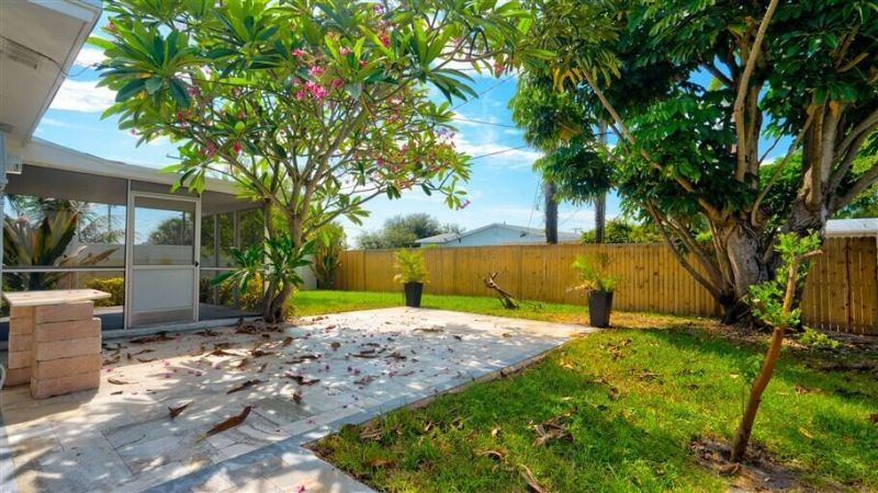 701 SE 1st Street, Boynton Beach, FL 33435 Photo