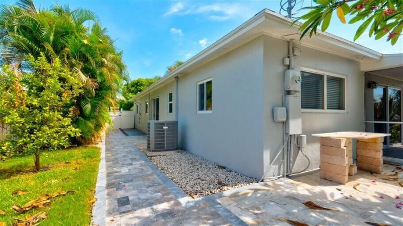 701 SE 1st Street, Boynton Beach, FL 33435 Photo