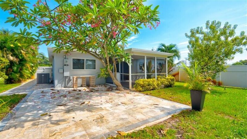 701 SE 1st Street, Boynton Beach, FL 33435 Photo