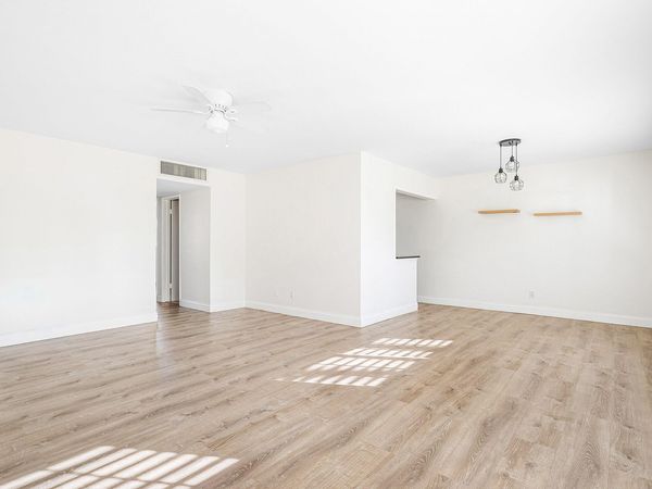 2455 NE 51st Street, Unit E102, Fort Lauderdale, FL 33308