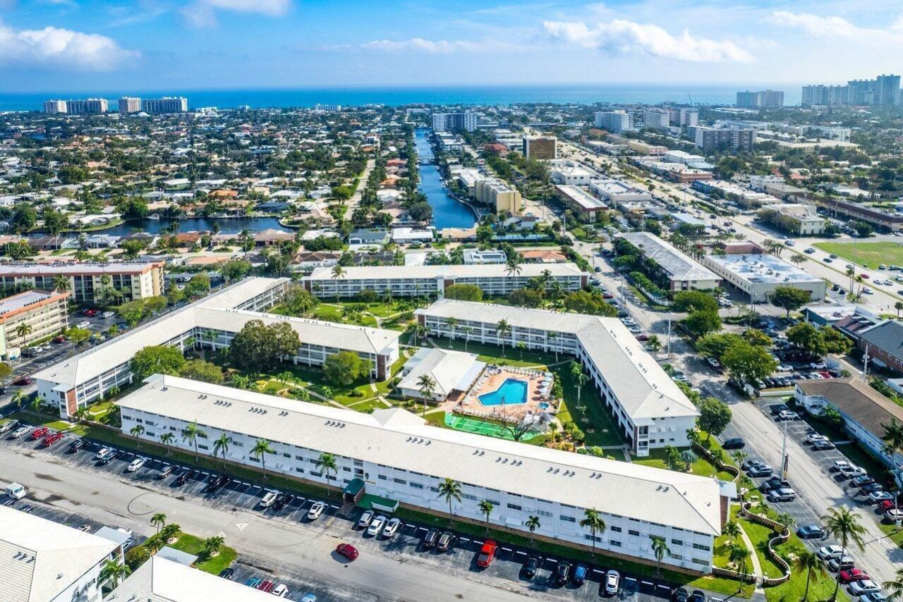 2455 NE 51st Street, Unit E102, Fort Lauderdale, FL 33308 Photo