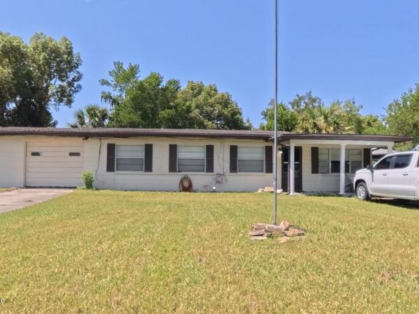 6230 COMMODORE Drive, Jacksonville, FL 32244