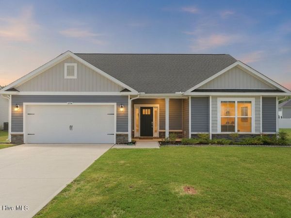 2714 Eliana Lane, Winterville, NC 28590