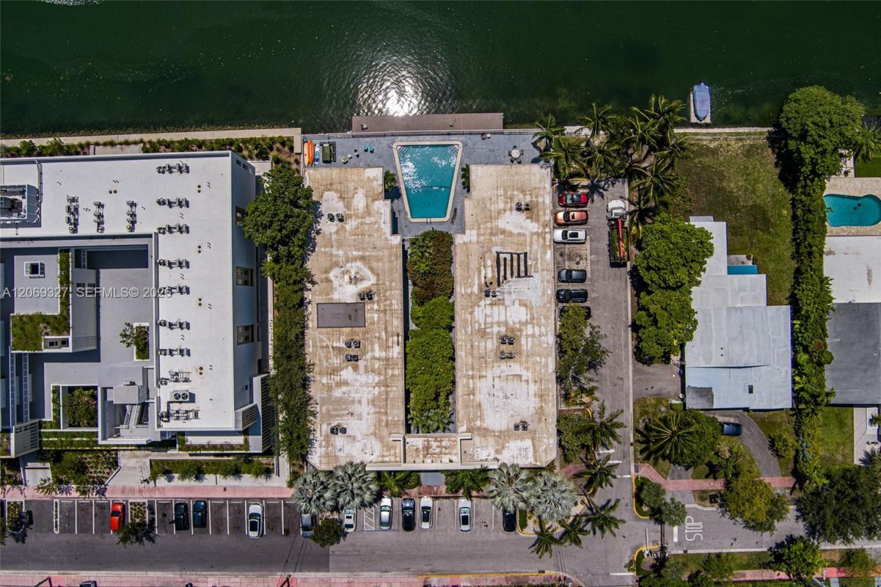 350 S Shore Dr, Unit 15, Miami Beach, FL 33141 Photo