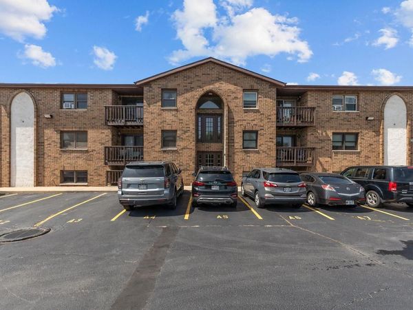 1161 GILLINGHAM ROAD, UNIT 4A, Neenah, WI 54956