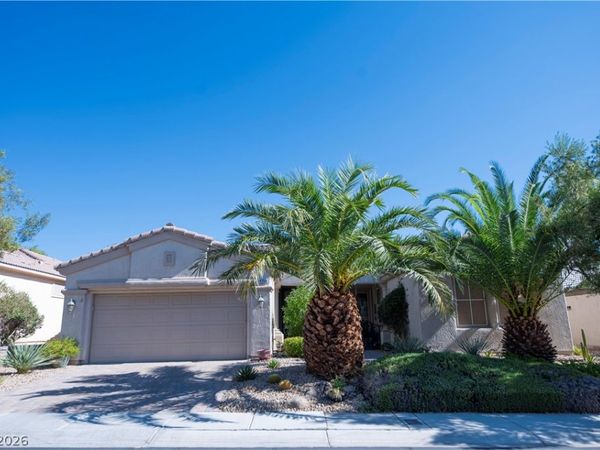 4390 Angelo Rosa Street , Las Vegas, NV 89135
