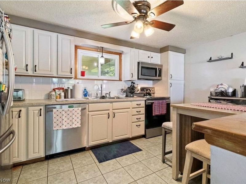 706 Overlook Drive, Wintersville, OH 43953 Photo 19