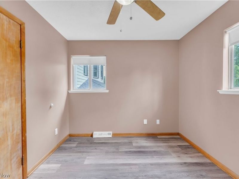 14152 Berwyn Avenue, Unit 2/UP, Cleveland, OH 44111 Photo 14