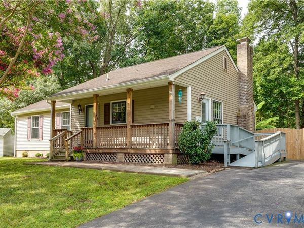 4116 Bronholly Road, Chesterfield, VA 23832