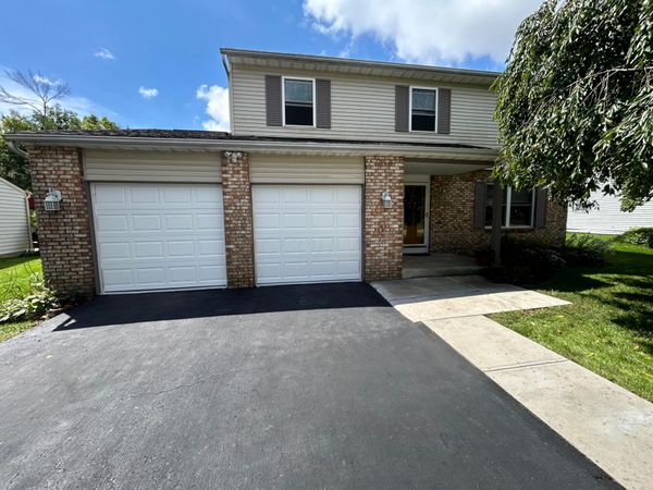 1993 Charmingfare Street, Columbus, OH 43228
