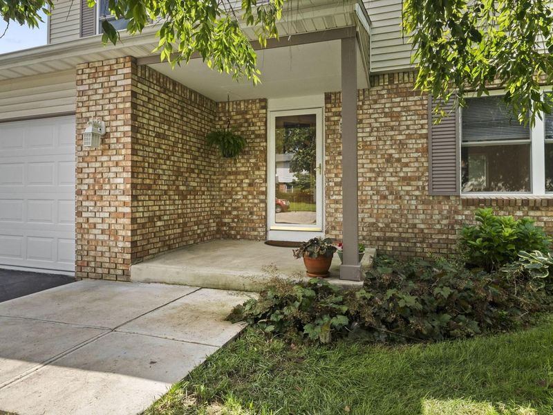 1993 Charmingfare Street, Columbus, OH 43228 Photo 3