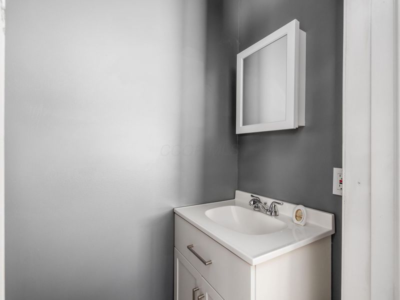 2695 Linden Avenue , Zanesville, OH 43701 Photo 19