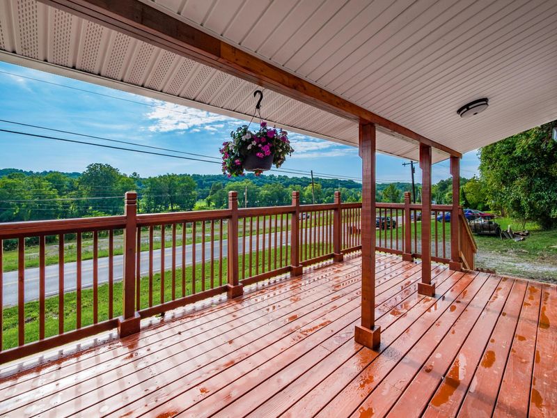 2695 Linden Avenue , Zanesville, OH 43701 Photo 4