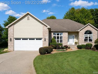 8263 Woodcreek Court, Mundy Township, Mi 48473