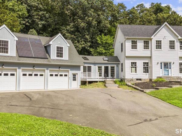 68 East Village, Monroe, CT 06468