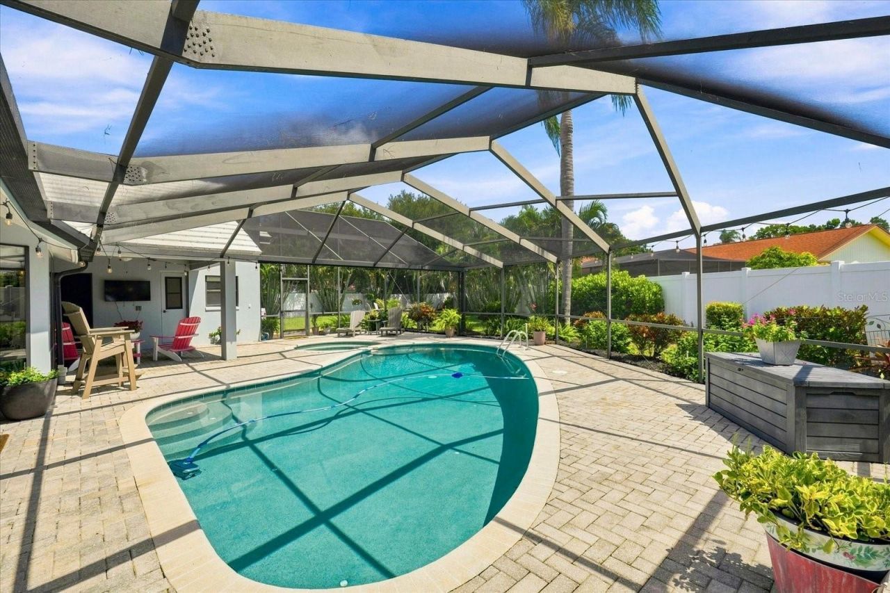 3441 Hinsdale Court, Clearwater, FL 33761 Photo