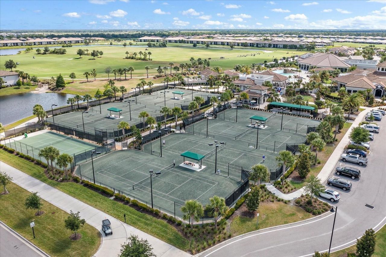 18114 Gawthrop Drive, Unit 103, Bradenton, FL 34211 Photo
