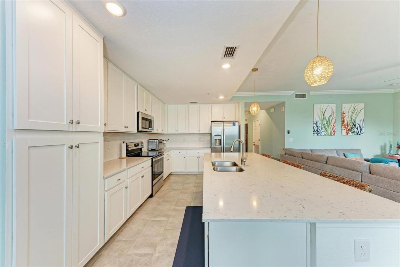 18114 Gawthrop Drive, Unit 103, Bradenton, FL 34211 Photo