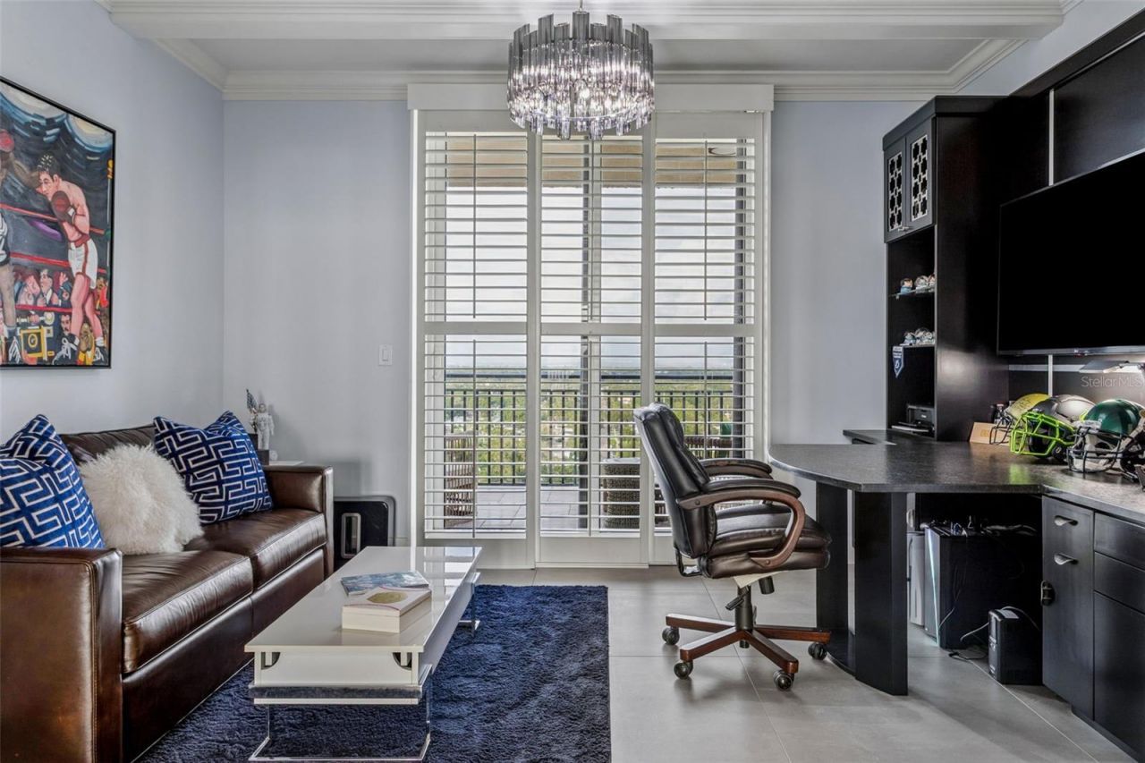 5823 Bowen Daniel Drive, Unit 1501, Tampa, FL 33616 Photo