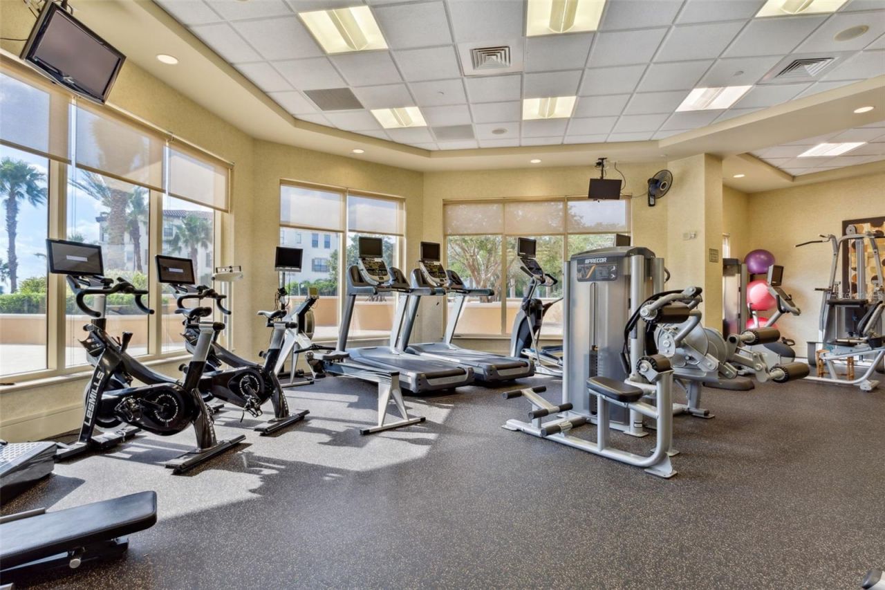 5823 Bowen Daniel Drive, Unit 1501, Tampa, FL 33616 Photo