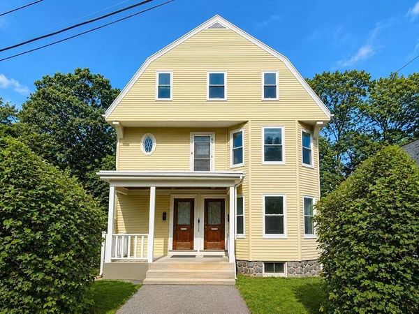 35 Palmer St, Unit R, Waltham, MA 02451