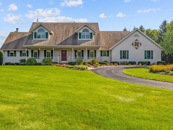 1341 W Town Line ROAD, Oostburg, WI 53070