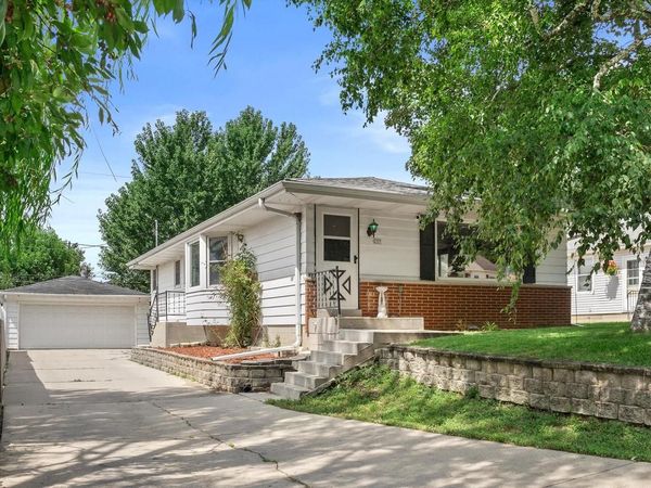 237 N 113th STREET, Wauwatosa, WI 53226