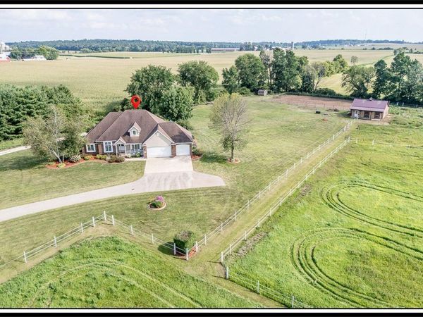 E8403 CHURCH ROAD, New London, WI 54961