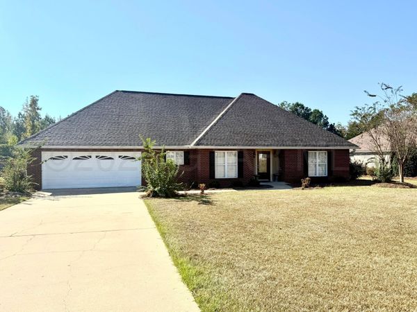250 Wood Street, Louisville, MS 39339