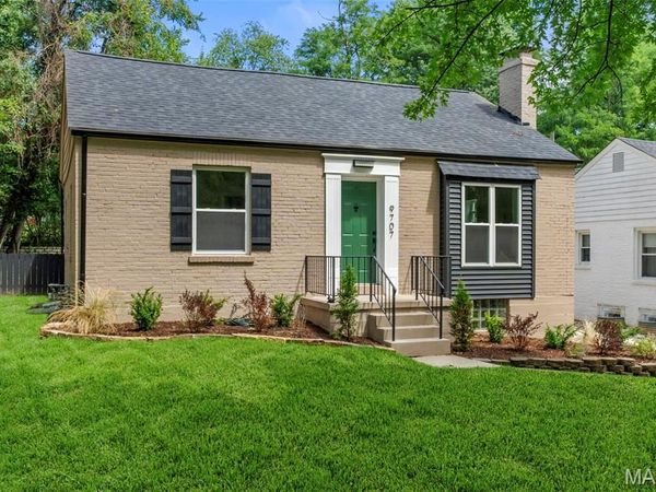9707 Greenwood Terrace, Rock Hill, MO 63119