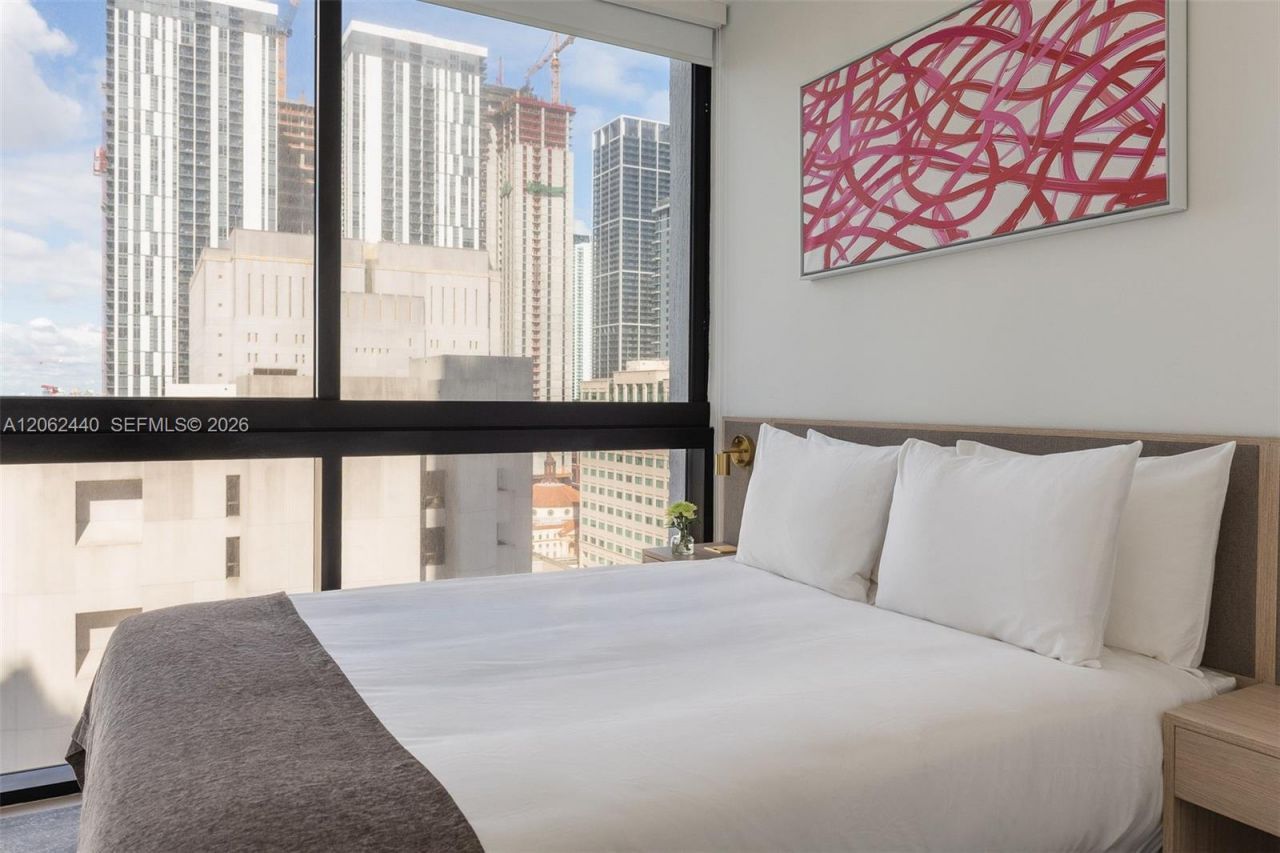 225 N Miami Ave , Unit 1801, Miami, FL 33128 Photo