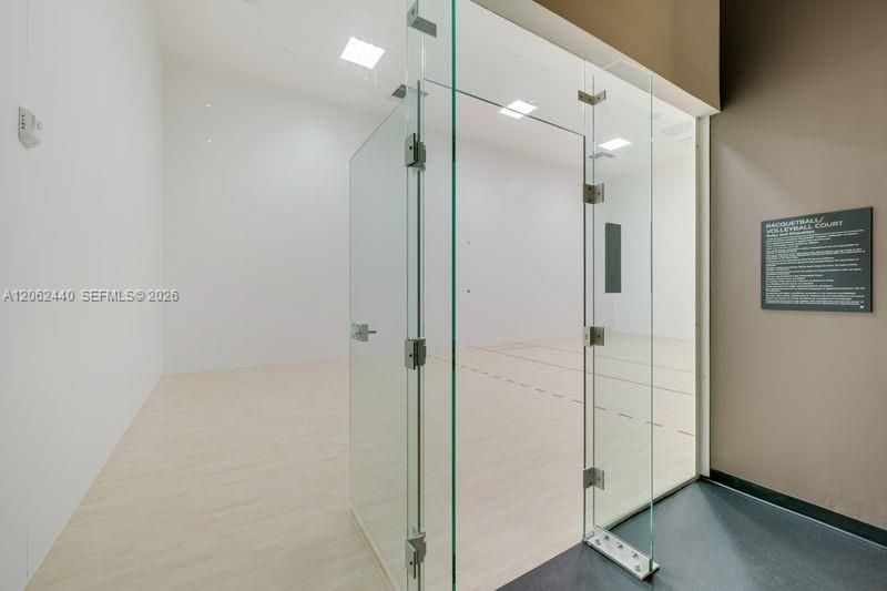 225 N Miami Ave , Unit 1801, Miami, FL 33128 Photo