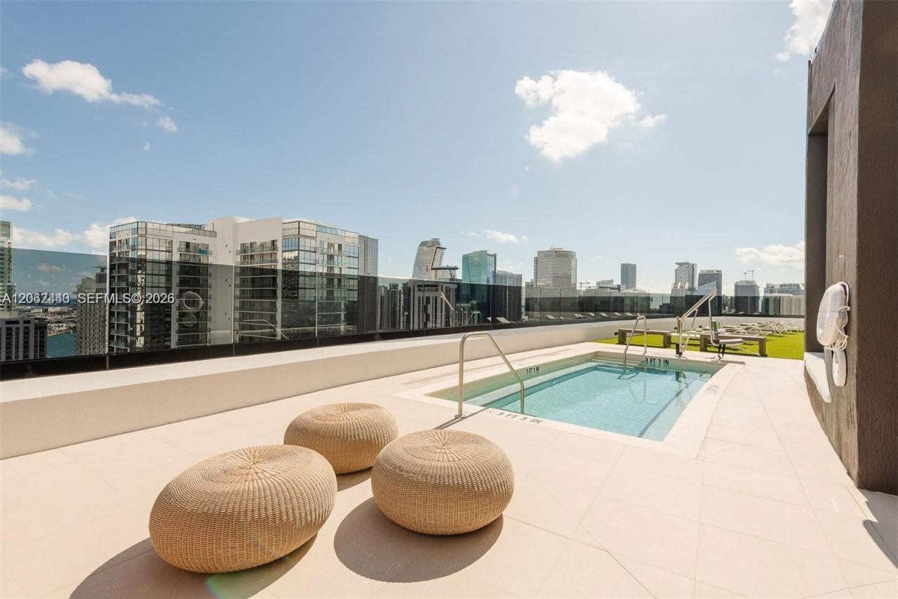 225 N Miami Ave , Unit 1801, Miami, FL 33128 Photo