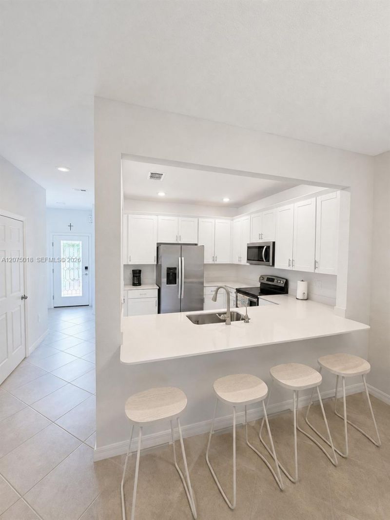 2884 Citrus St , Naples, FL 34120 Photo