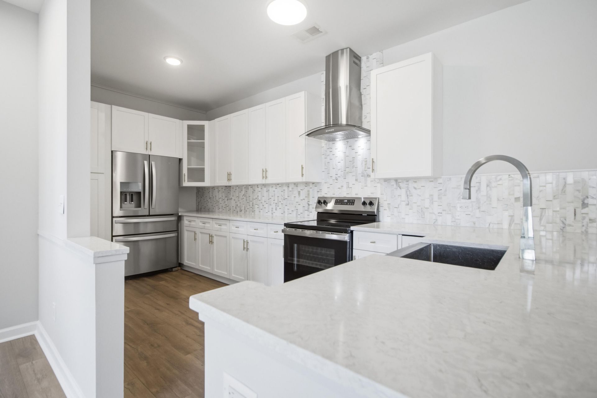 1372 Hopton Circle Photo 15