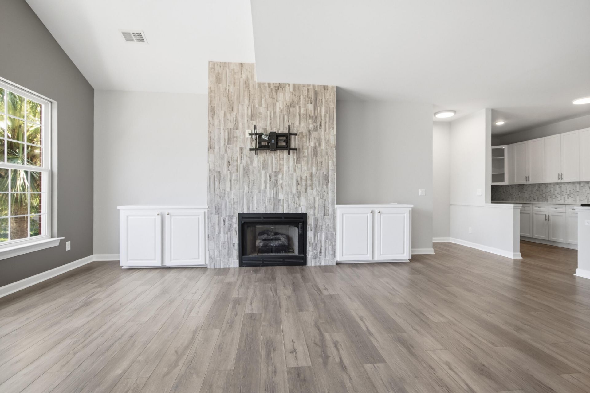 1372 Hopton Circle Photo 24